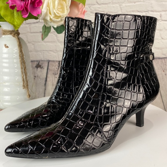 Anne Klein Shoes - AK ANNE KLEIN Black Leather Pointed Toe Zip Up Heeled Boots